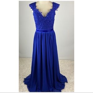 ❌sold ❌NWT YISHAER DARK BLUE Dress Size 2,4,18